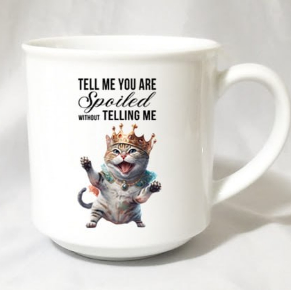 Cocky Spoiled Cat with Royal Crown Graphic Mug, Brand New 20oz BHG